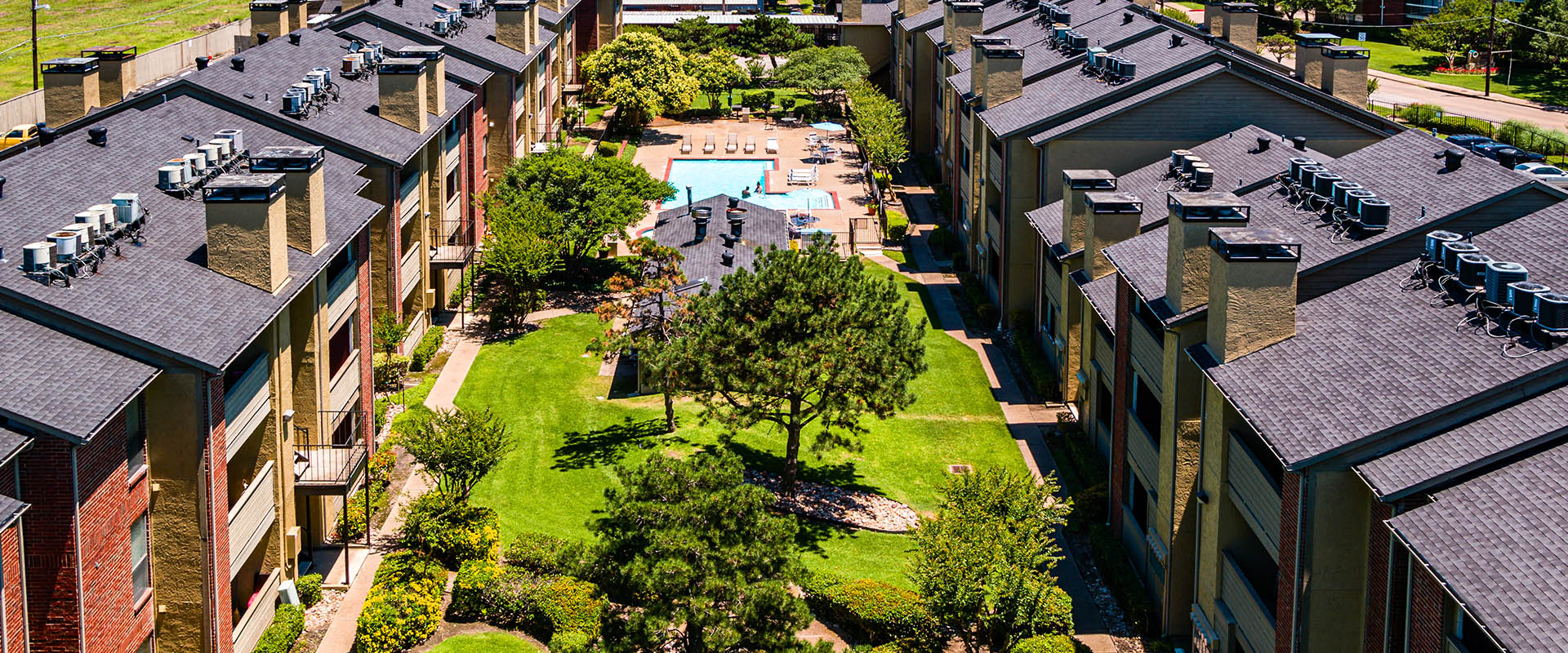 241 Units – Dallas, TX