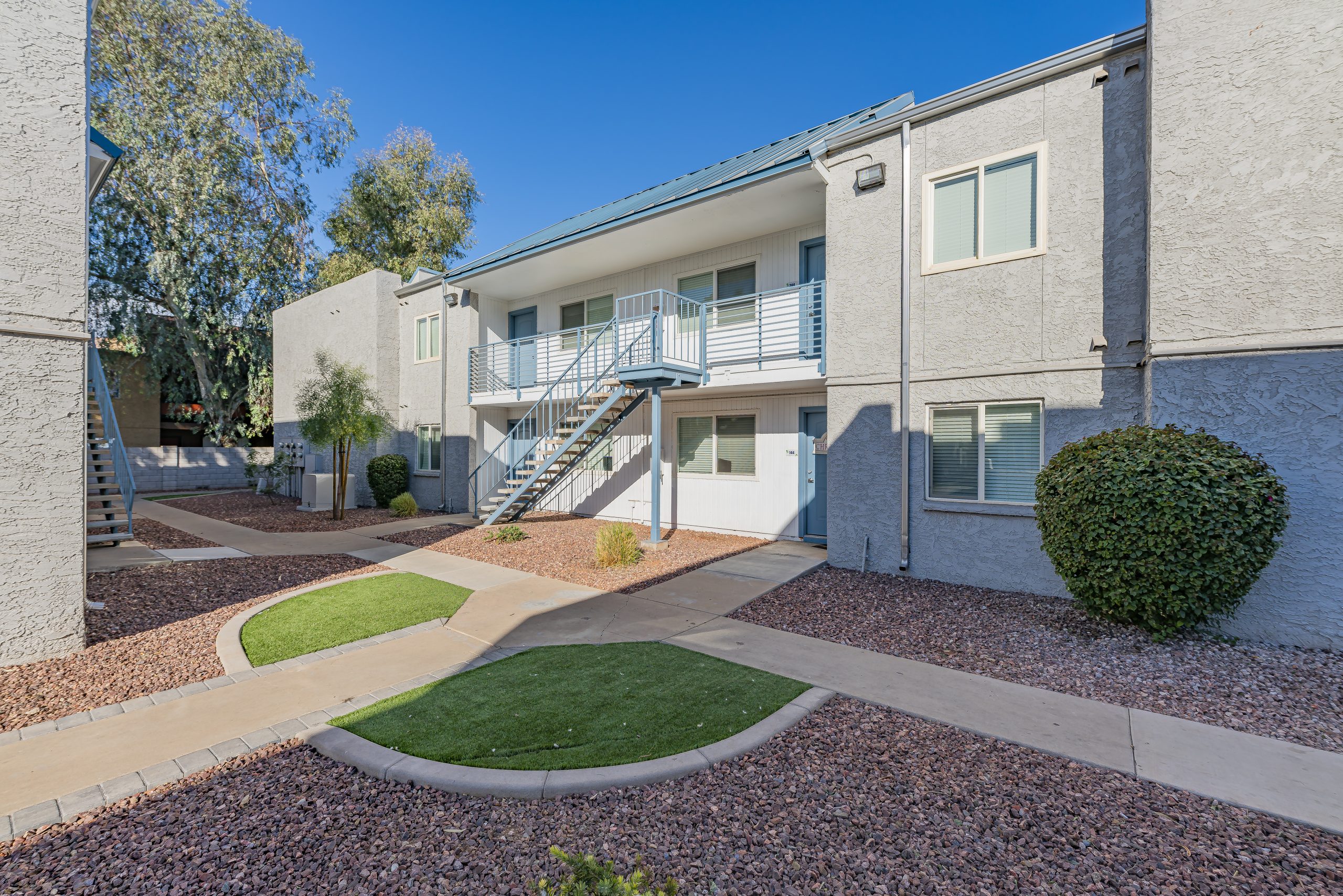 Clear Capital, LLC Acquires 104-Unit Multifamily Property in Phoenix, Arizona