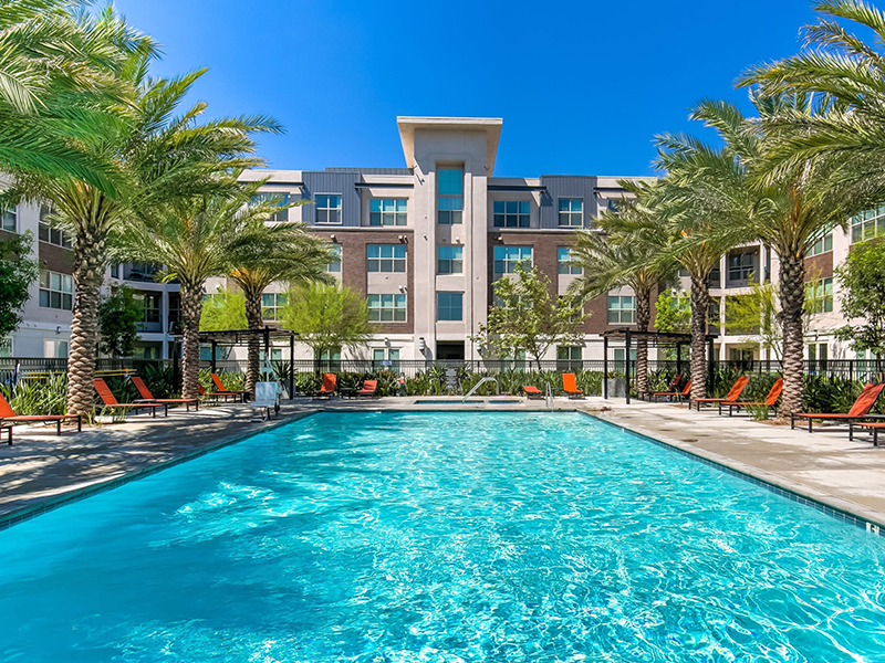 349 Units – Pomona, CA