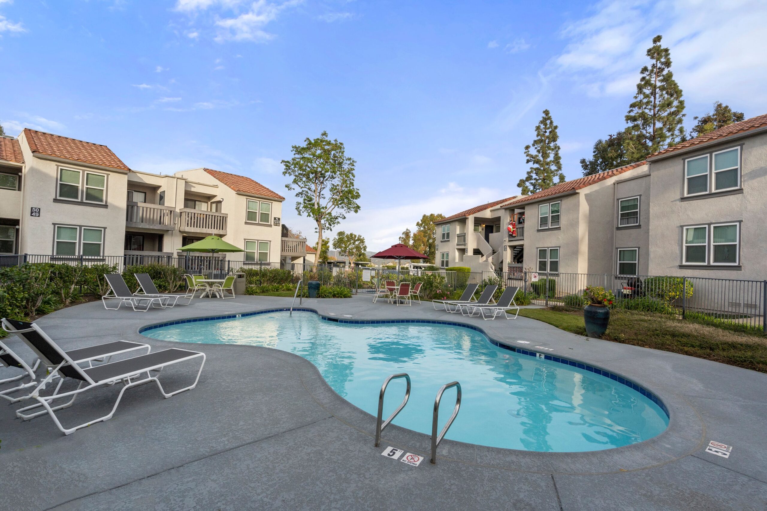 76 Unit – Aspire Corona